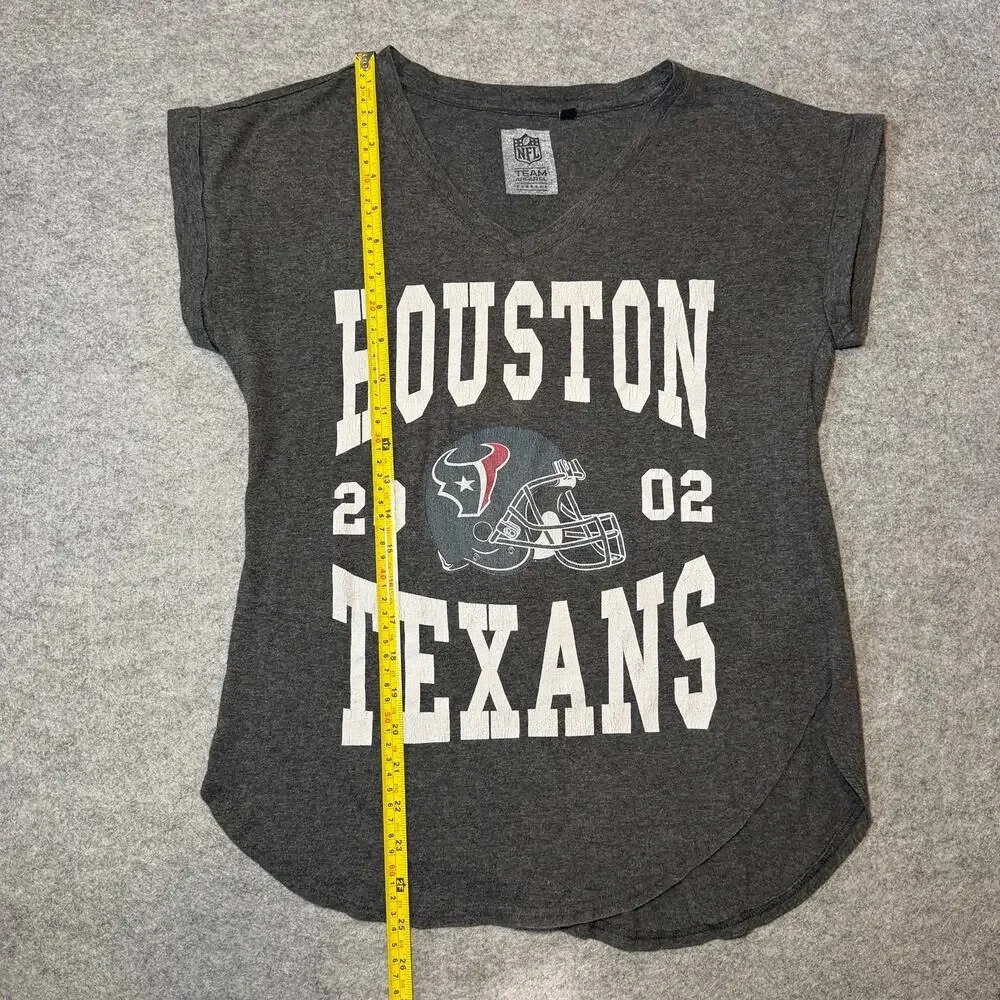 NFL TEAM APPAREL Women's V-Neck T-Shirt M Gray Heather Graphic - Picture 6 of 7